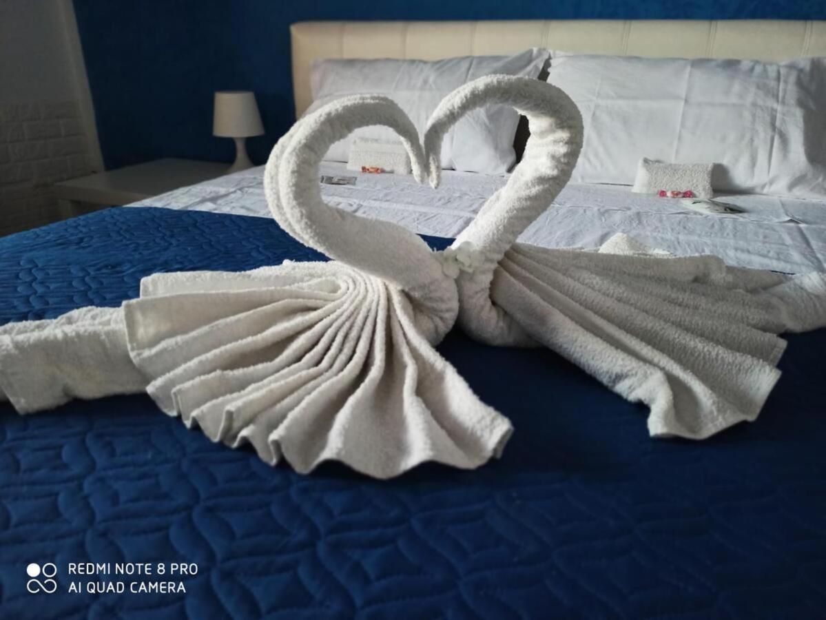Stanze Di Leo Hotel Palermo Luaran gambar