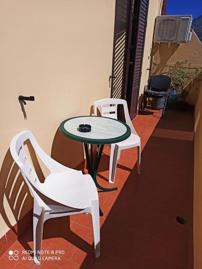 Stanze Di Leo Hotel Palermo Luaran gambar