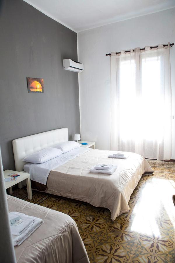 Stanze Di Leo Hotel Palermo Luaran gambar