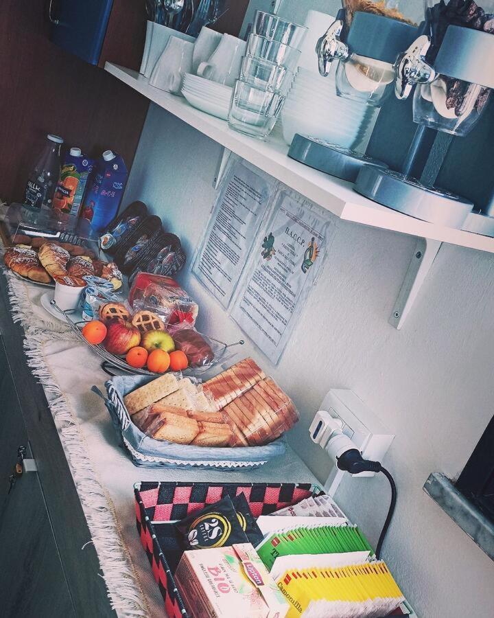 Stanze Di Leo Hotel Palermo Luaran gambar